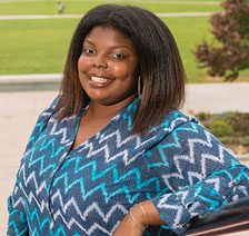 Ebony Jones '15 photo